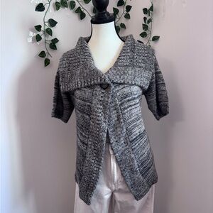 vintage Y2K Cozy Smart Set Gray Short Sleeve Knit Sweater Cardigan Medium